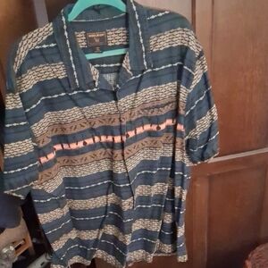 Woolrich Men's Blue and Tan Shirt